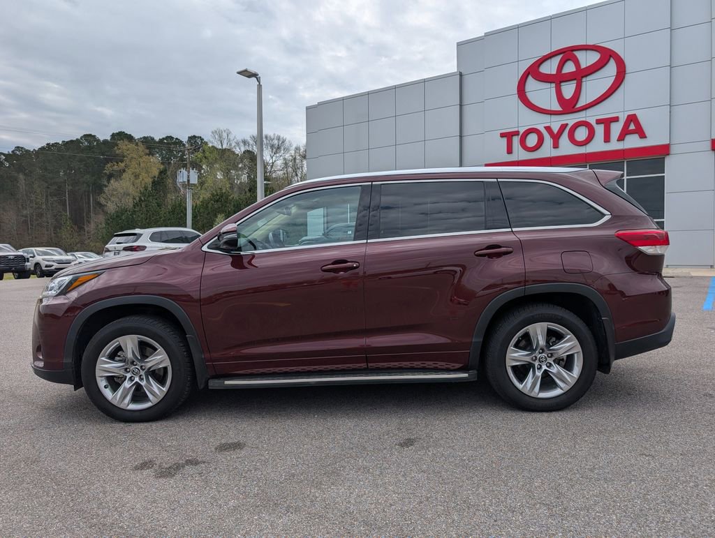 Used 2019 Toyota Highlander Limited image 2