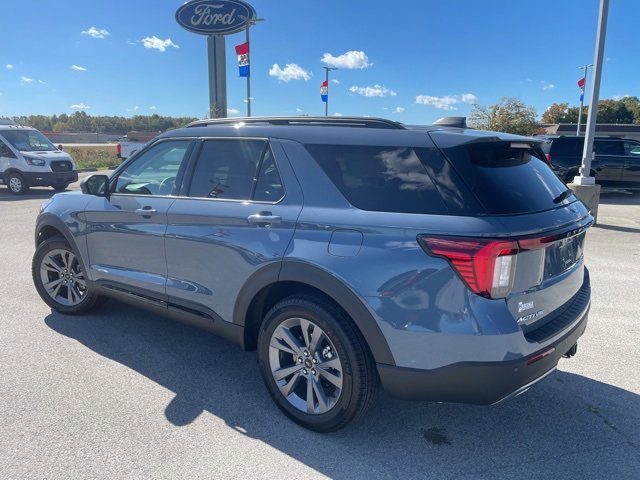 New 2026 Ford Explorer Active image 7