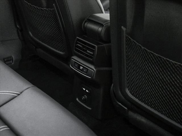 Certified 2025 Audi Q4 e-tron Premium Plus w/ Premium Plus image 18