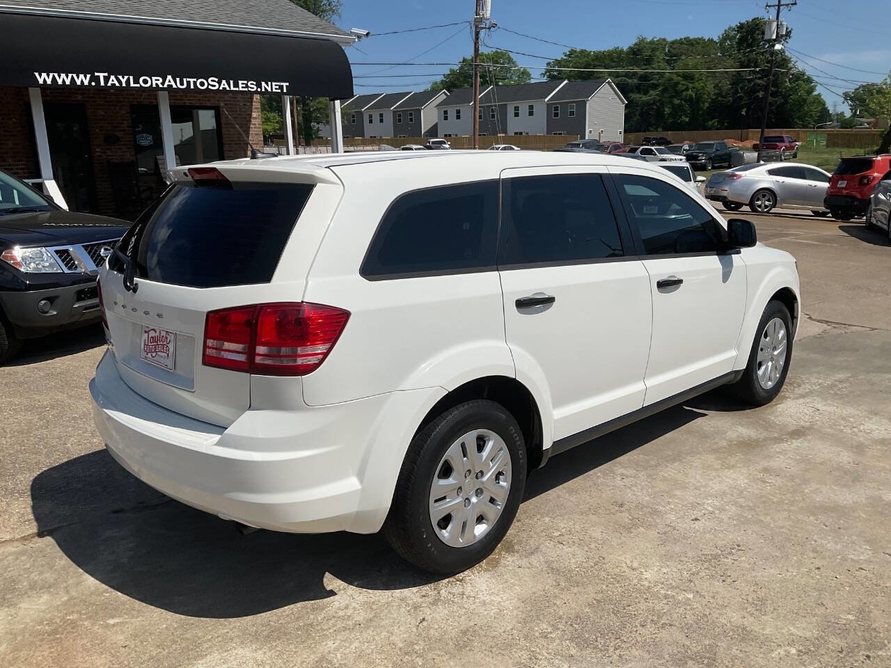 Used 2015 Dodge Journey American Value Package w/ Flexible Seating Group FWD image 3