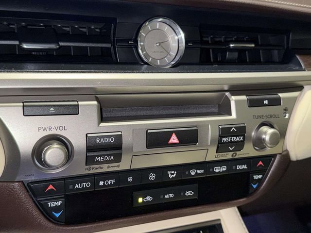 Used 2017 Lexus ES 350 image 24