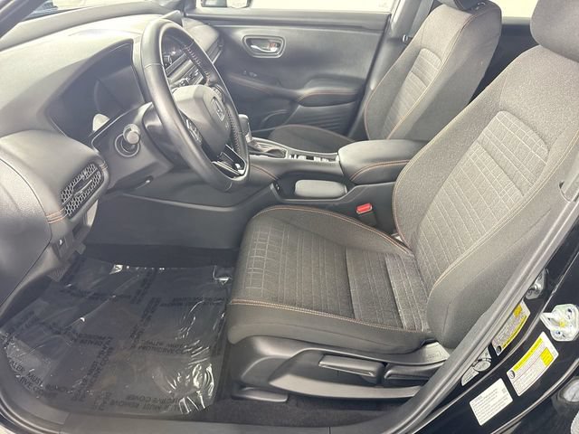 Certified 2025 Honda HR-V Sport image 4