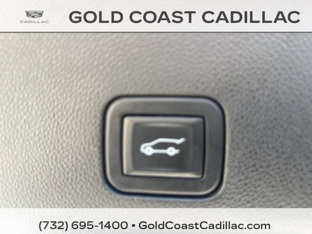 Used 2023 Cadillac Escalade ESV Sport w/ Touring Package image 17