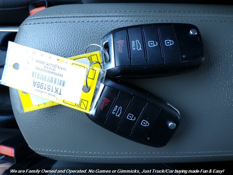Used 2014 Kia Forte EX FWD image 33