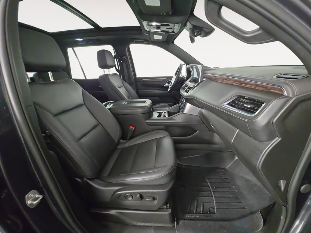 Used 2023 Chevrolet Tahoe Z71 w/ Z71 Off-Road Package AWD/4WD image 17