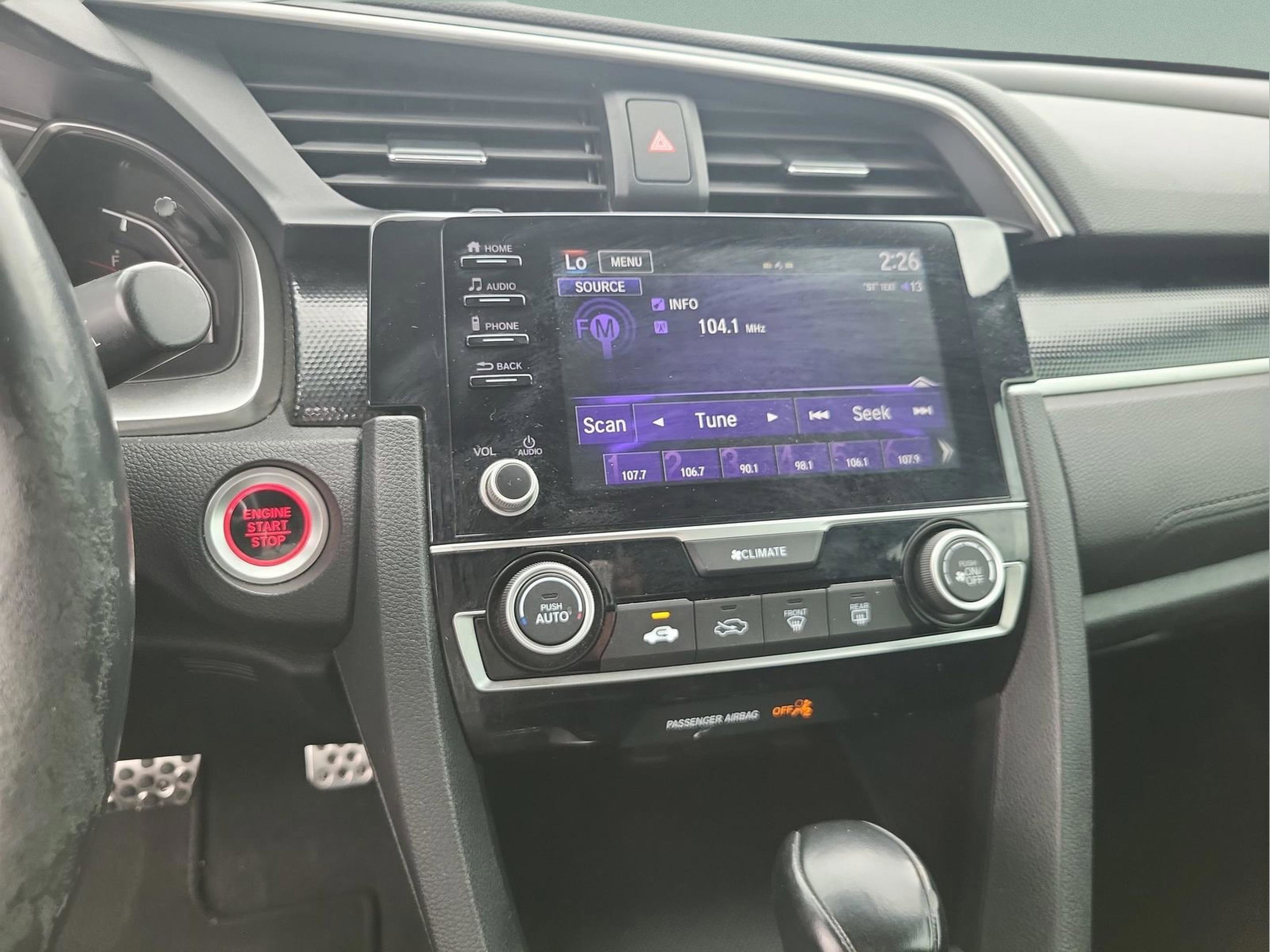 Used 2019 Honda Civic Sport image 12