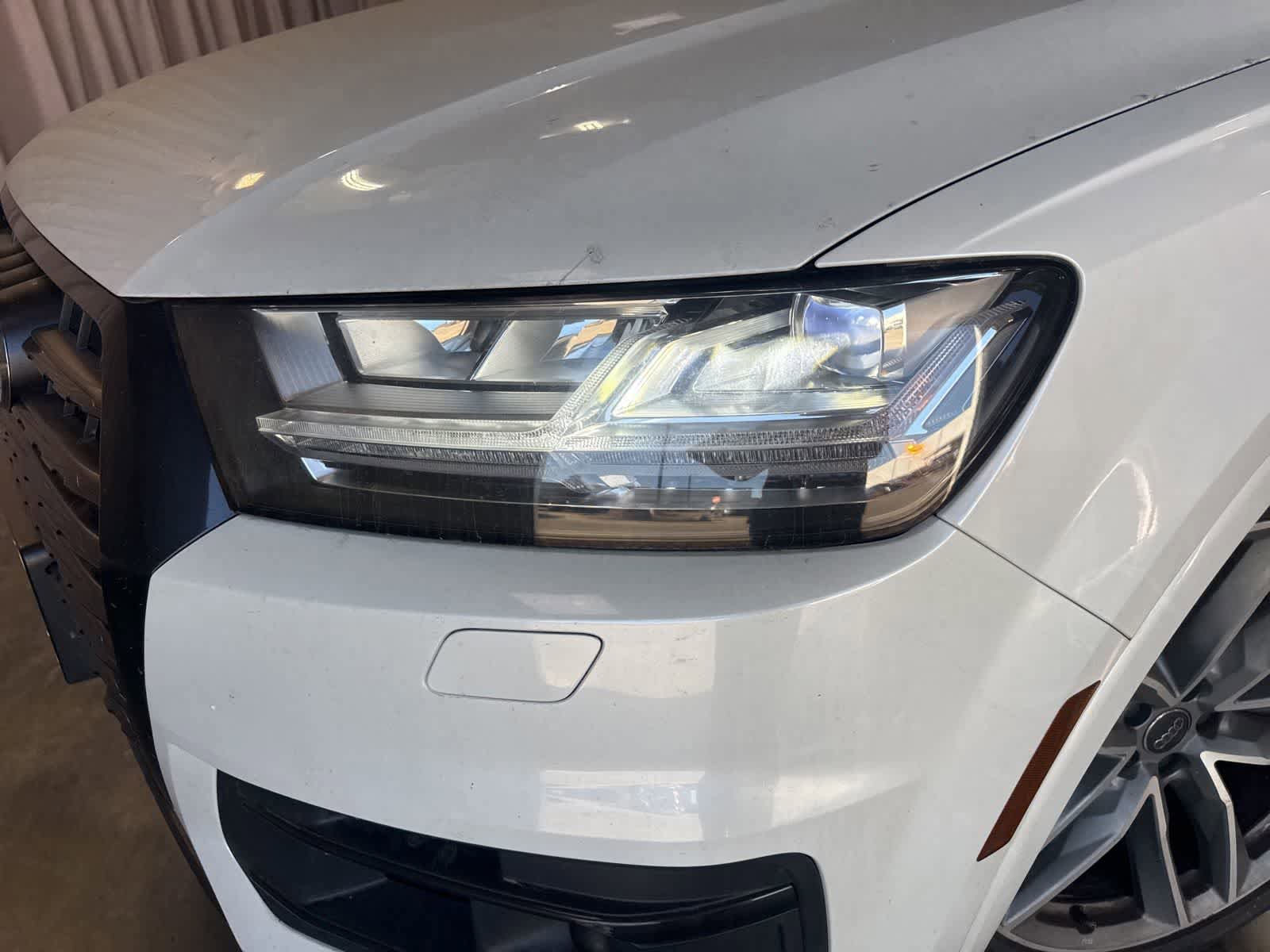 Used 2017 Audi Q7 3.0T Prestige w/ Prestige Package AWD/4WD image 9