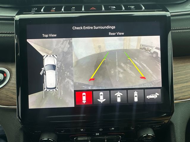 Used 2024 Jeep Grand Cherokee Summit image 36