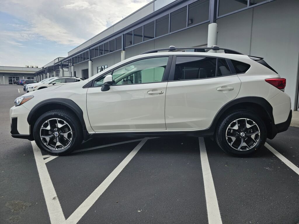 Used 2018 Subaru Crosstrek 2.0i Premium w/ Moonroof Package AWD/4WD image 2