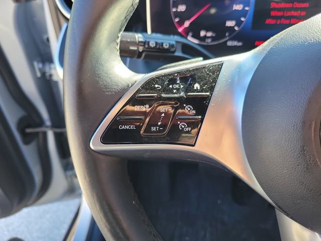 Used 2024 Mercedes-Benz GLC 300 4MATIC image 16