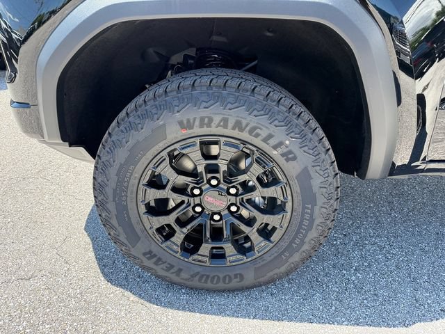 New 2026 GMC Canyon Elevation w/ Convenience Package RWD image 14