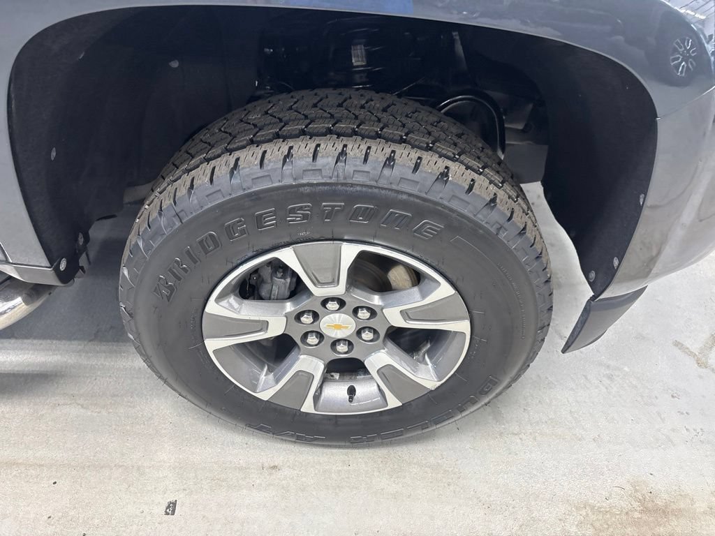 Used 2017 Chevrolet Colorado Z71 RWD image 4