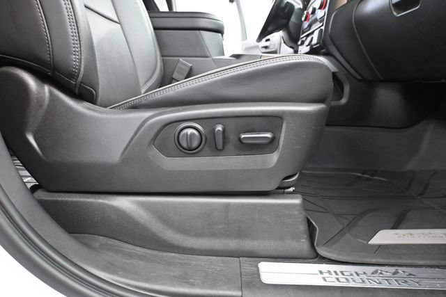 Used 2020 Chevrolet Silverado 1500 High Country AWD/4WD image 48