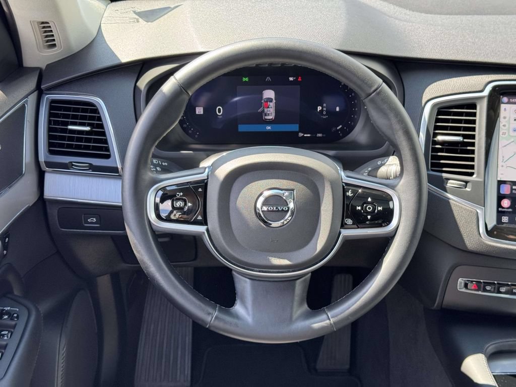 Certified 2025 Volvo XC90 B5 Core AWD/4WD image 12