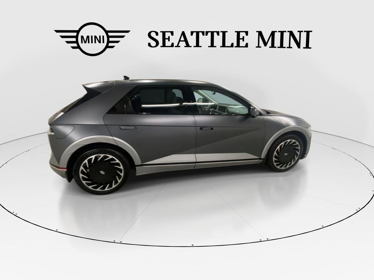Used 2024 Hyundai Ioniq 5 Limited image 12