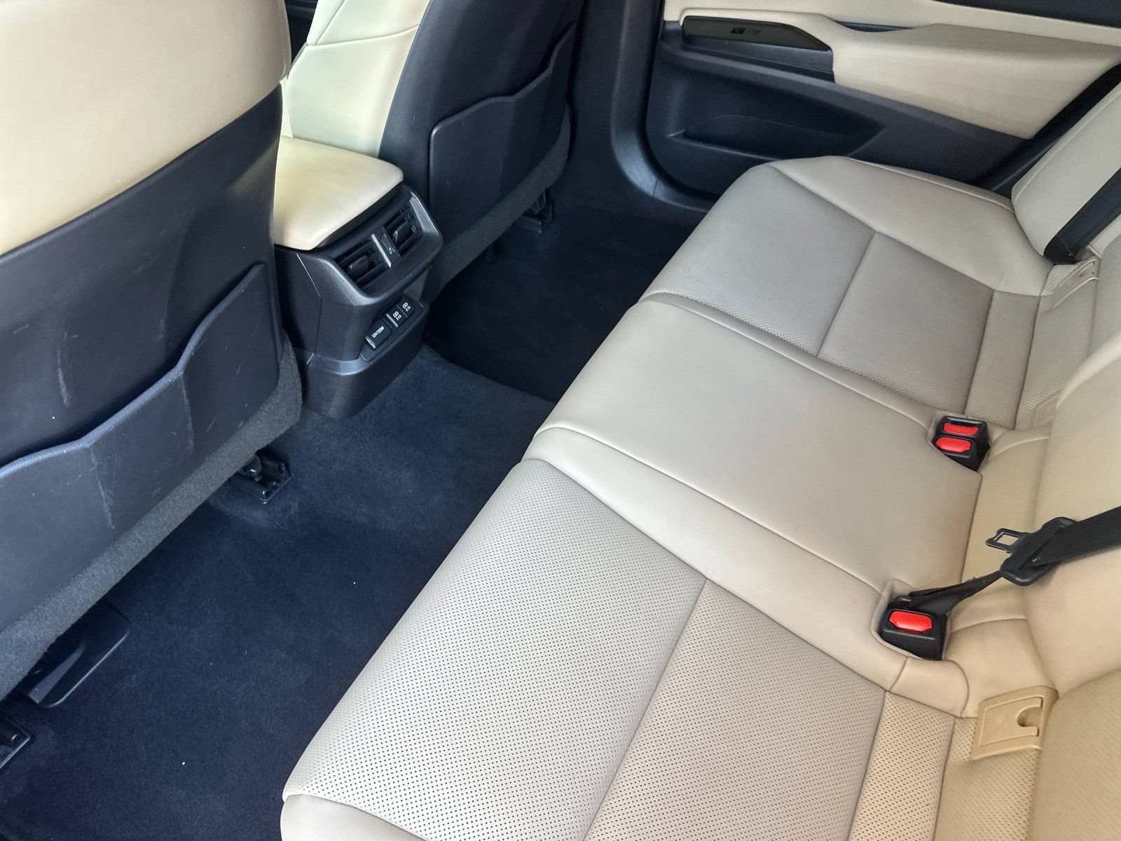 Used 2019 Lexus ES 350 w/ Premium Package FWD image 12