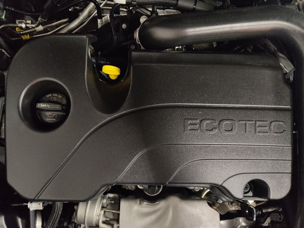 Used 2023 GMC Terrain SLT image 30