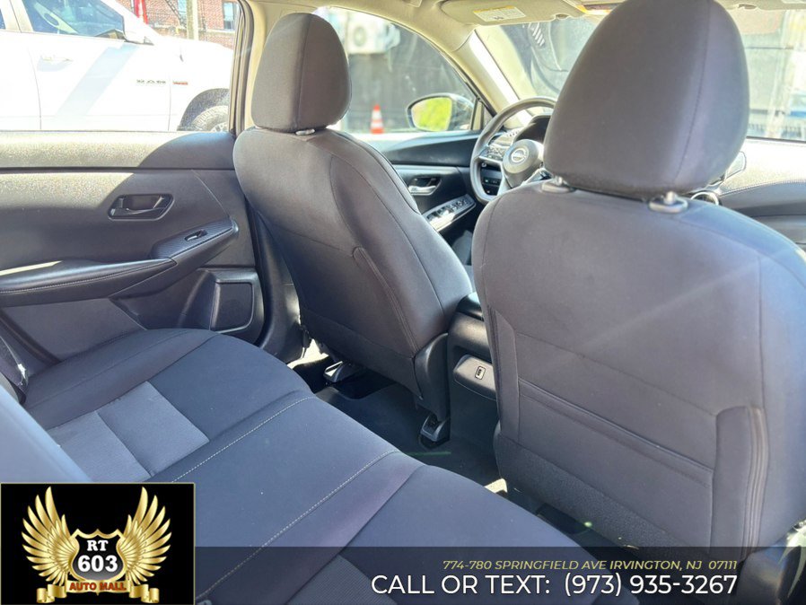 Used 2024 Nissan Sentra SV FWD image 10