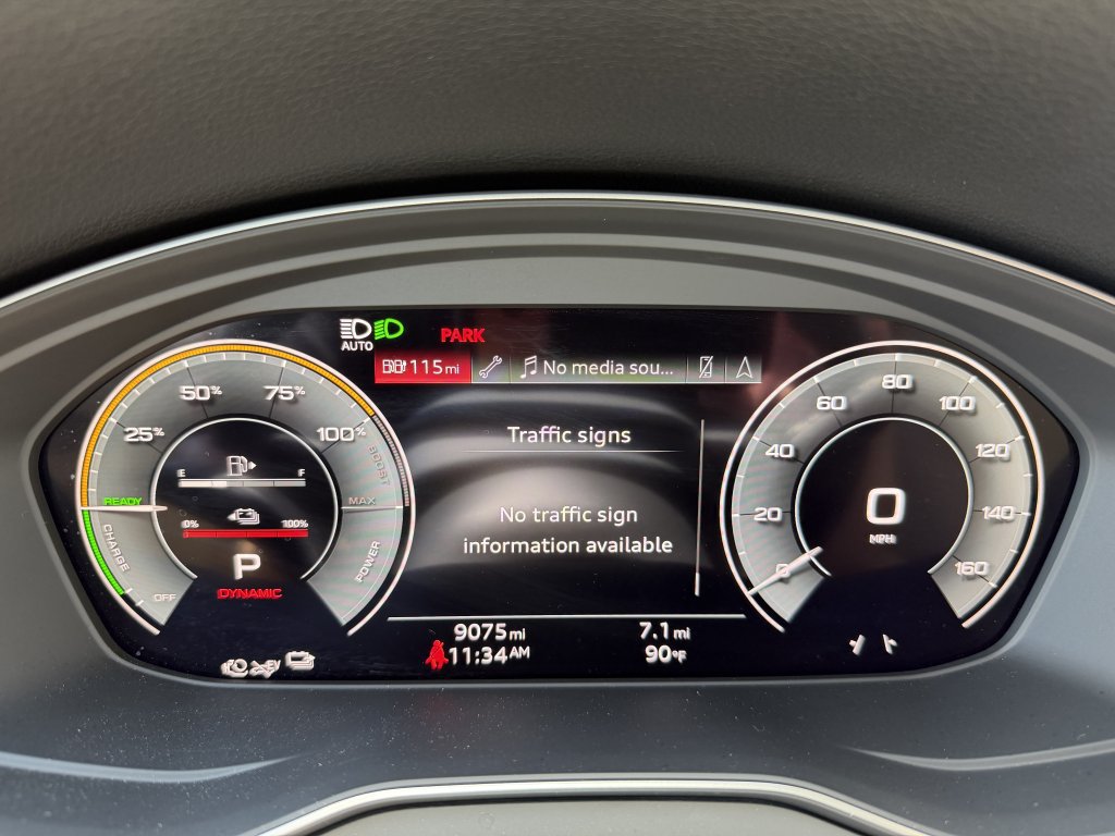Used 2024 Audi Q5 e Prestige w/ Prestige Package AWD/4WD image 21
