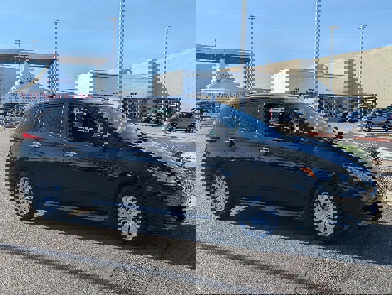 Certified 2021 Nissan Leaf S w/ S Charge Package image 6