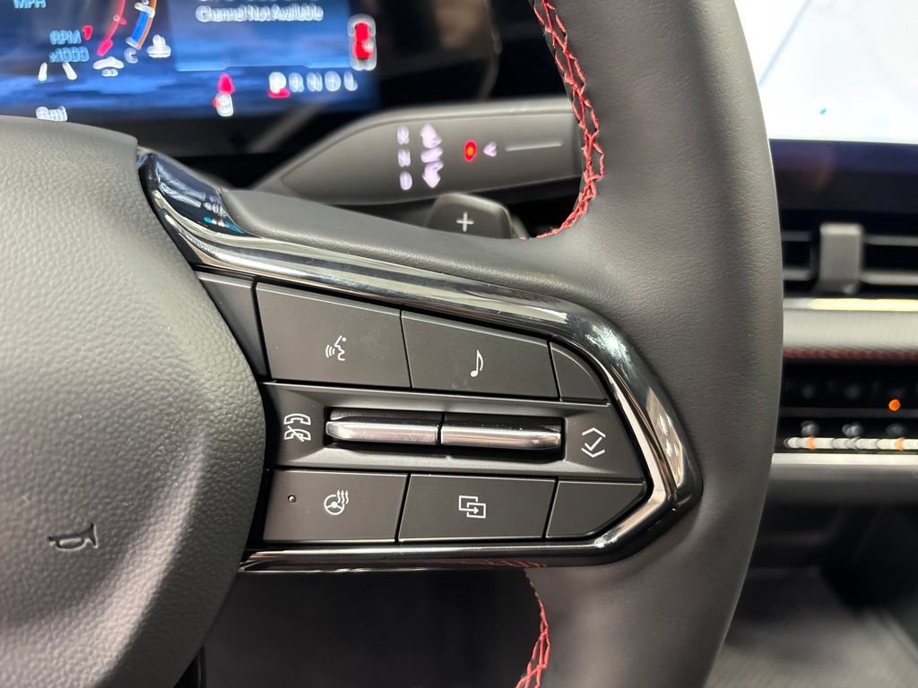 New 2027 Chevrolet Equinox RS AWD/4WD image 14