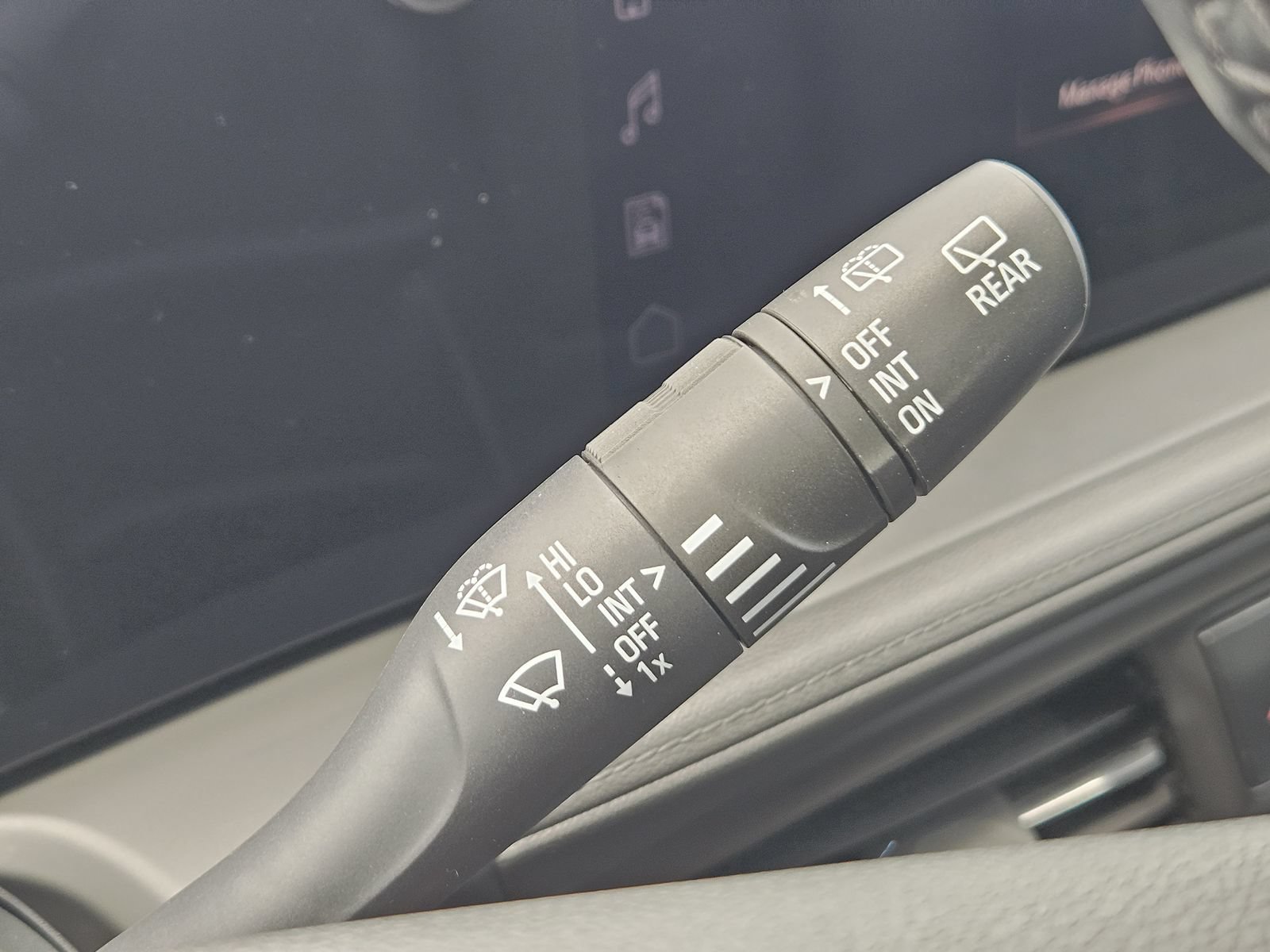 Used 2024 Buick Encore GX Sport Touring FWD image 26