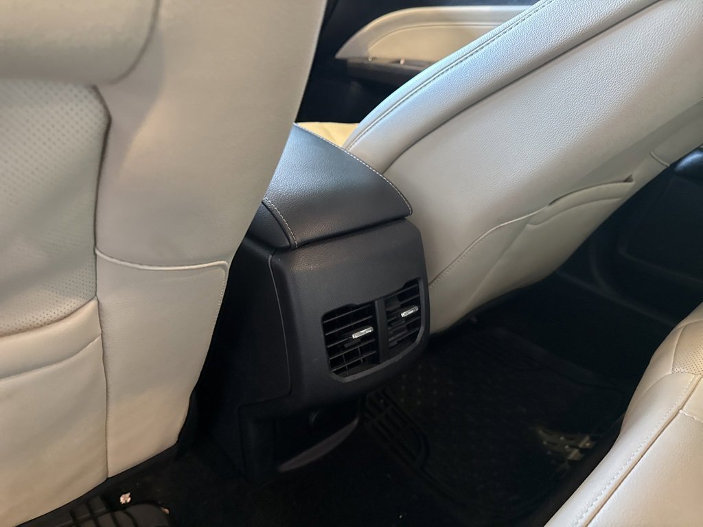 Used 2017 Ford Fusion Titanium image 17