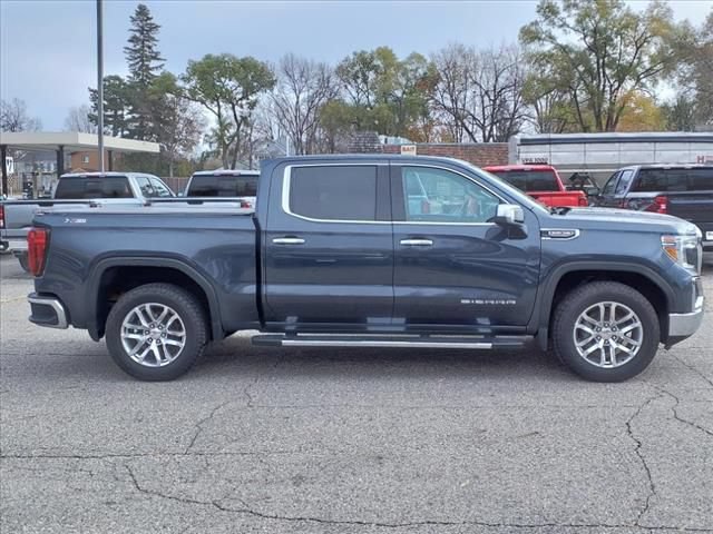 Used 2022 GMC Sierra 1500 SLT w/ SLT Convenience Package AWD/4WD image 2