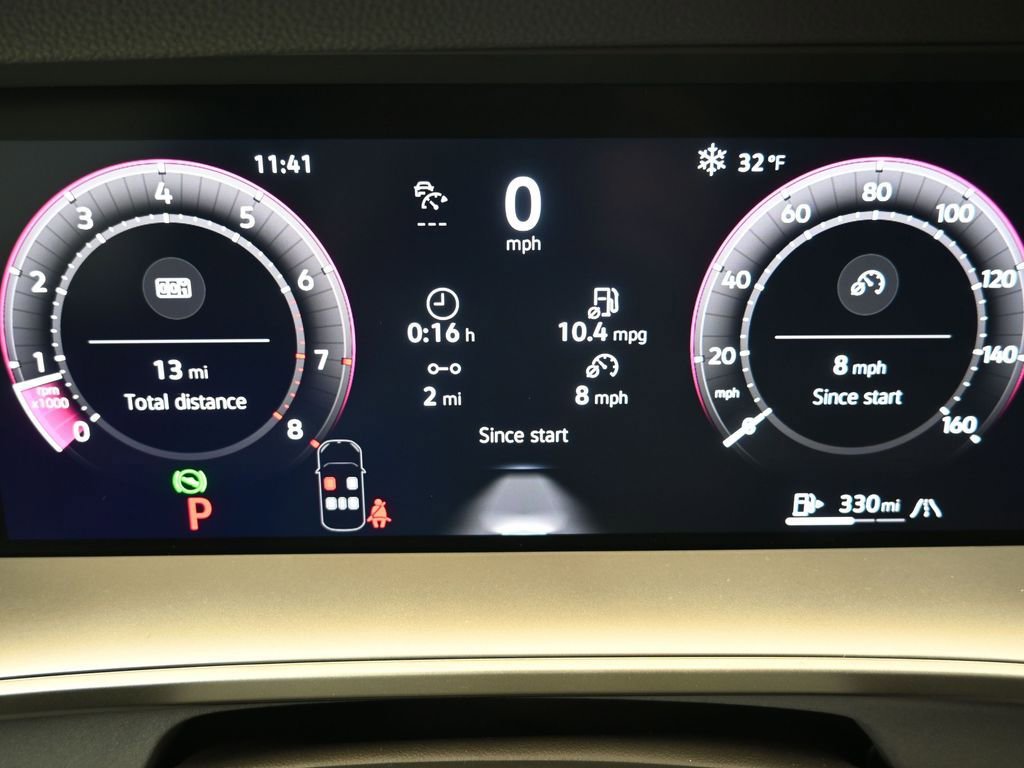 New 2026 Volkswagen Tiguan SE R-Line image 30