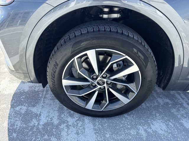 Used 2024 Audi Q5 2.0T Premium w/ Convenience Package AWD/4WD image 10