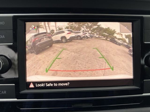 Used 2019 Volkswagen Jetta GLI image 17