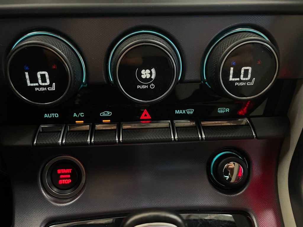 Used 2021 Jaguar F-TYPE Convertible image 44