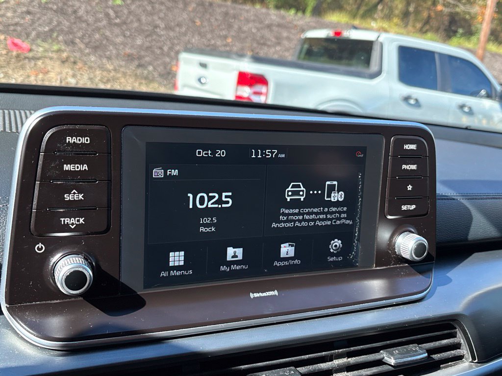 Used 2020 Kia Telluride LX FWD image 13