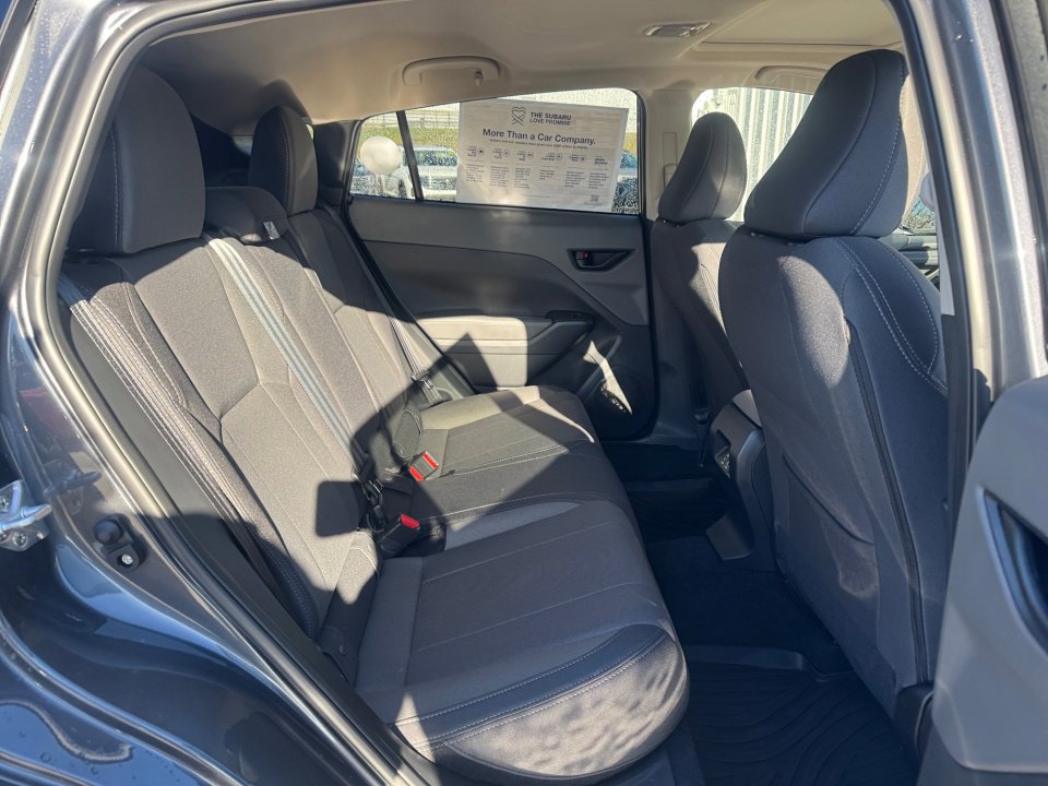 Used 2025 Subaru Crosstrek 2.0i Premium image 33