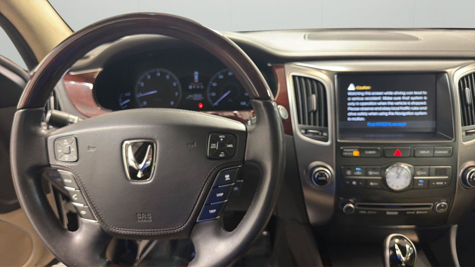 Used 2011 Hyundai Equus Ultimate RWD image 20