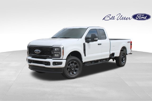 Used 2025 Ford F350 XL w/ STX Appearance Package AWD/4WD image 1