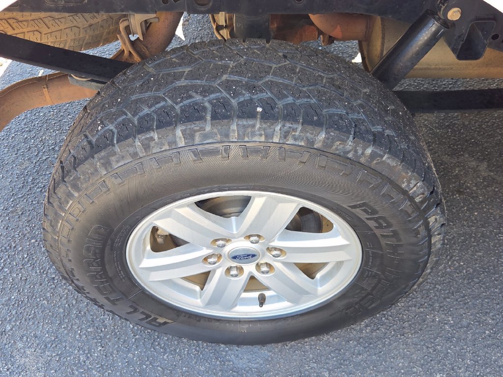 Used 2022 Ford F150 XLT w/ Equipment Group 301A Mid AWD/4WD image 19