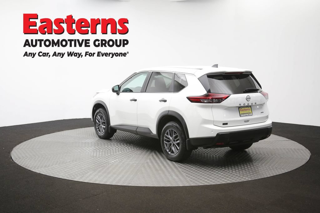 Used 2024 Nissan Rogue S AWD/4WD image 65