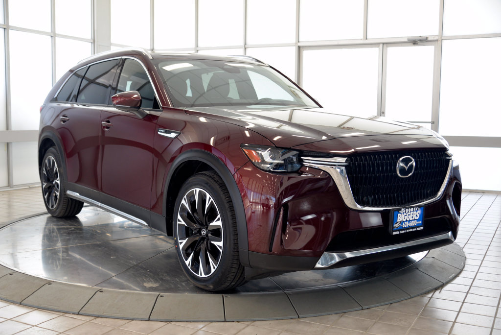 Certified 2024 MAZDA CX-90 Plug-In Hybrid w/ Premium Pkg AWD/4WD image 2