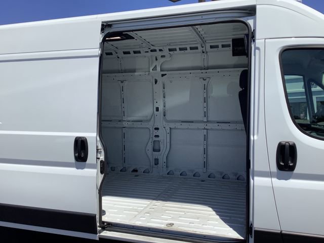 Used 2026 RAM ProMaster 2500 w/ Convenience Group FWD image 26