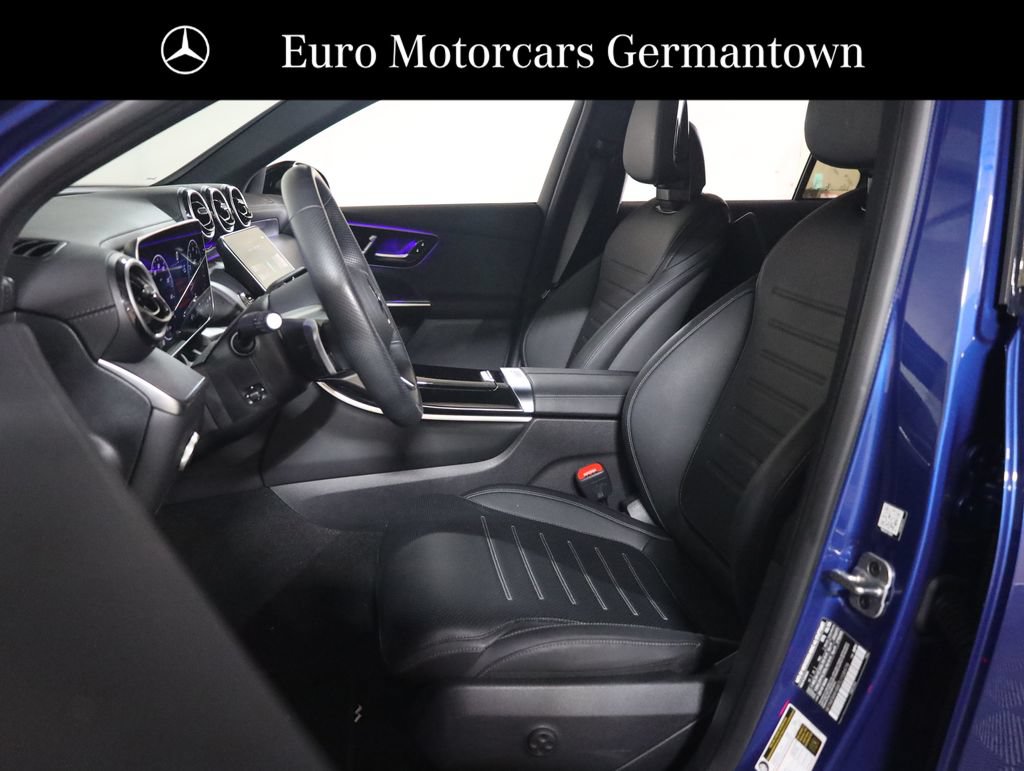 Used 2026 Mercedes-Benz GLC 300 4MATIC image 34