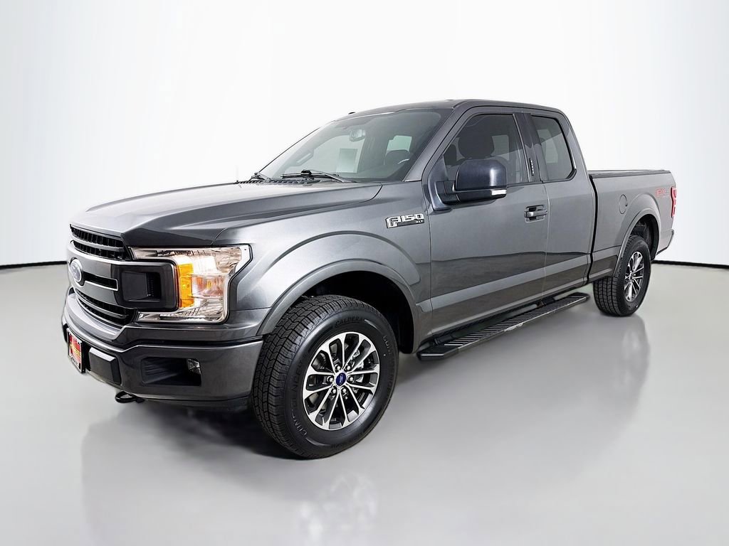 Used 2018 Ford F150 XLT w/ Equipment Group 302A Luxury AWD/4WD image 3