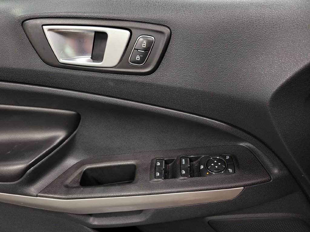 Used 2021 Ford EcoSport Titanium FWD image 28