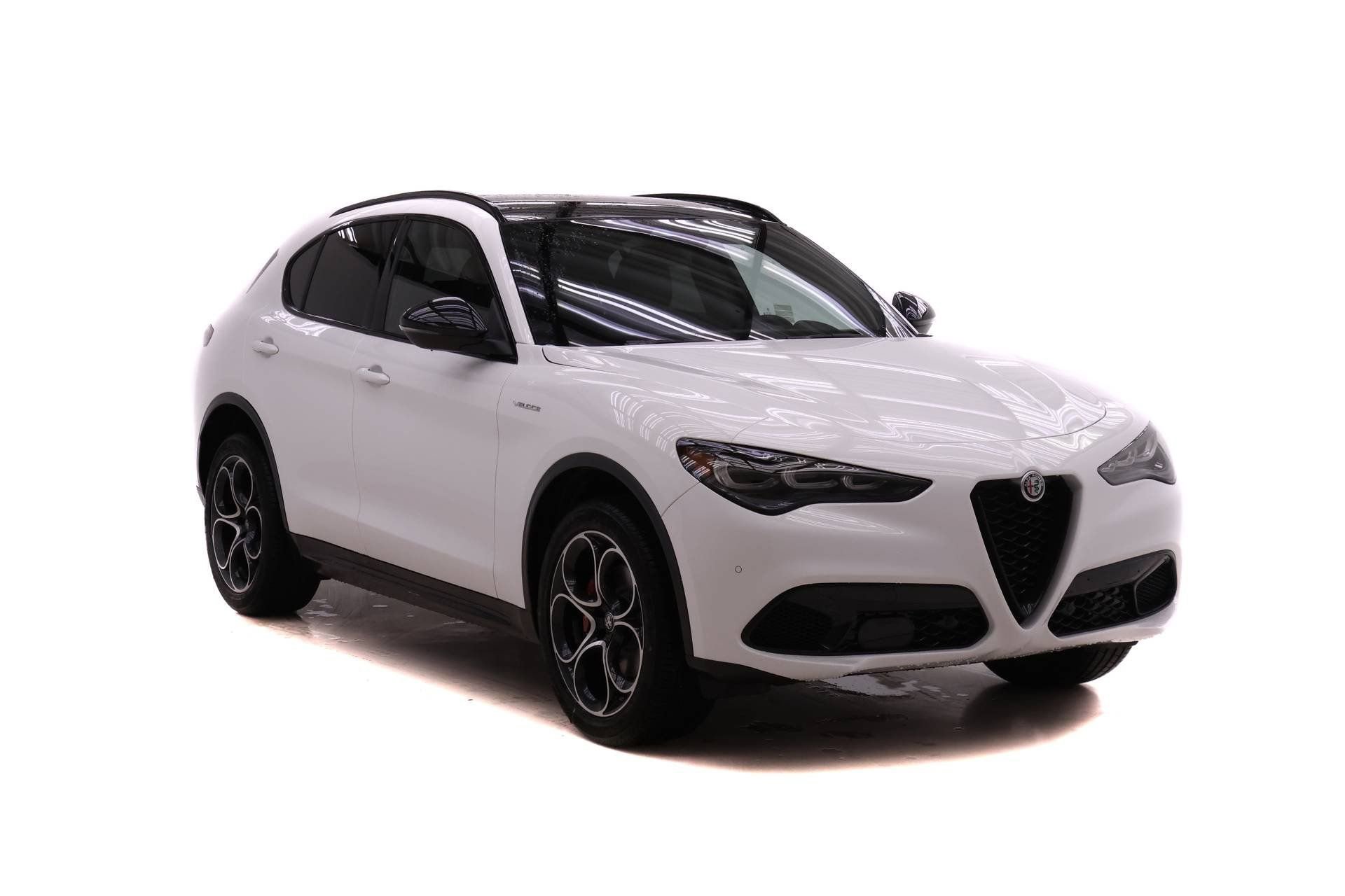 New 2026 Alfa Romeo Stelvio Sprint image 2