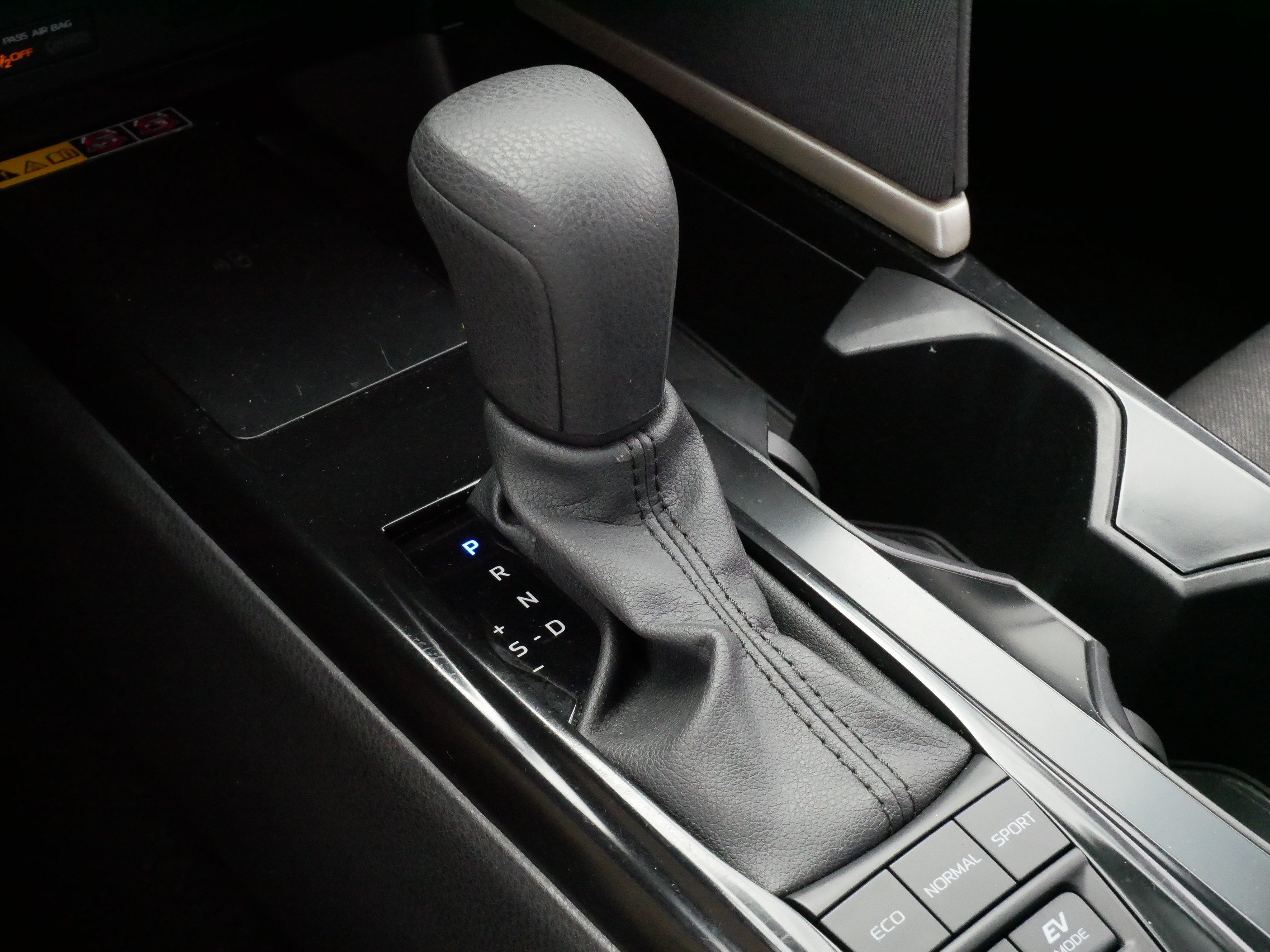 Certified 2025 Toyota Camry LE w/ Convenience Package FWD image 24