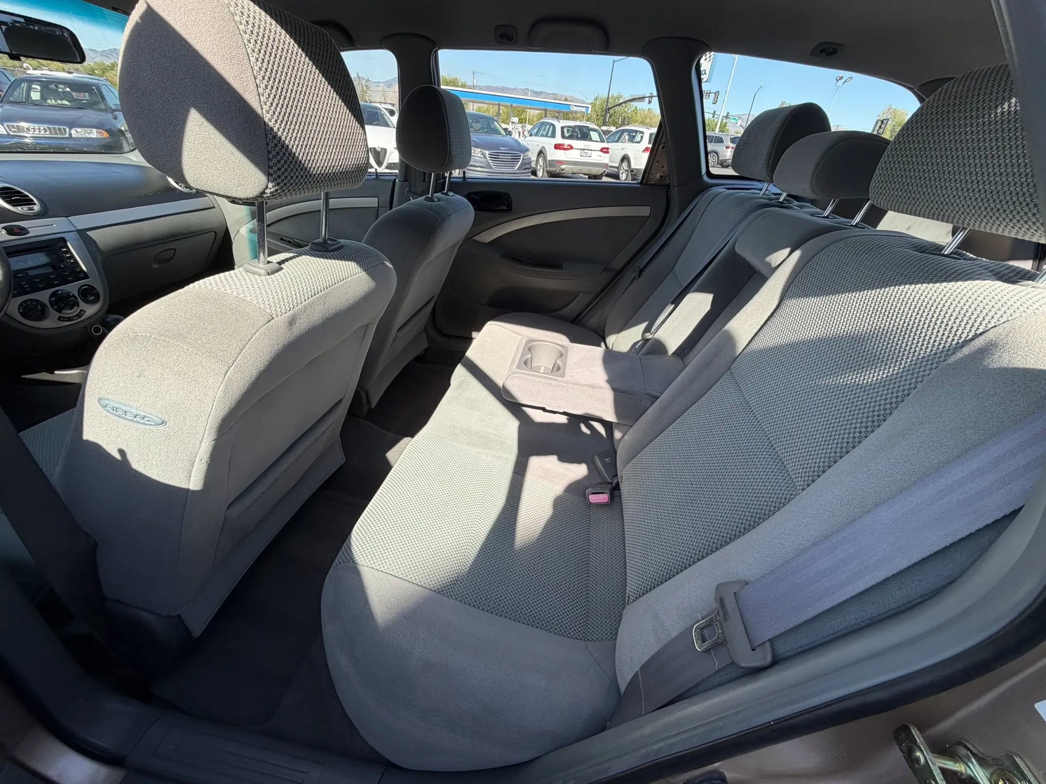 Used 2006 Suzuki Forenza Wagon FWD image 17