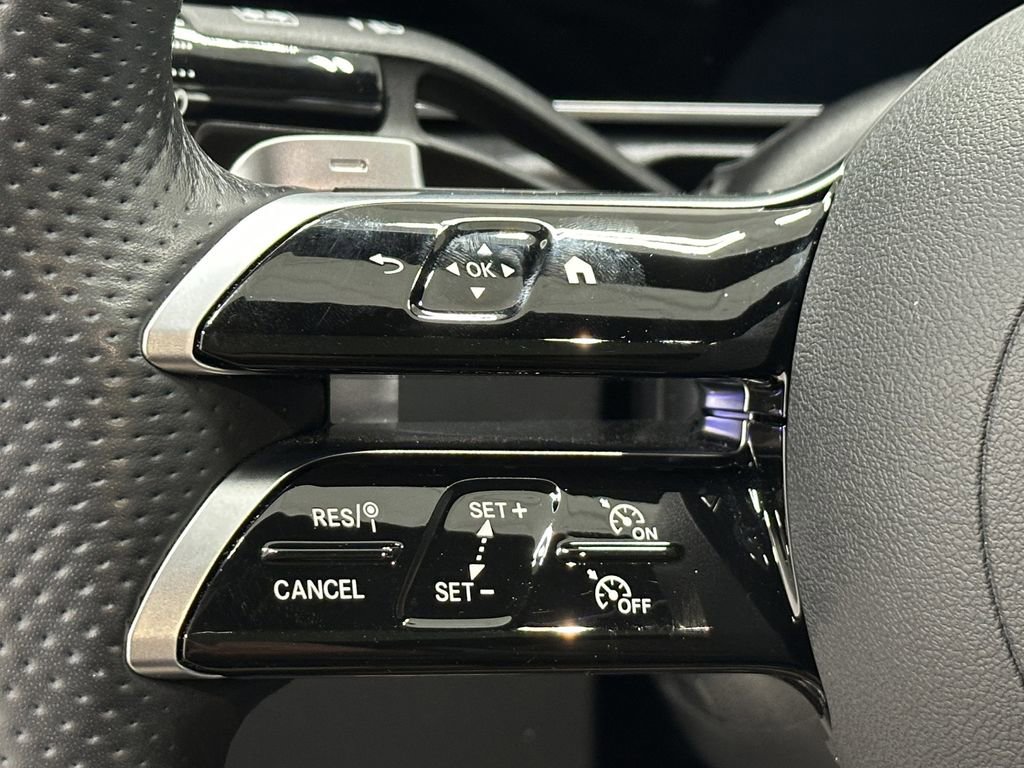 Certified 2024 Mercedes-Benz CLE 300 4MATIC Coupe image 24