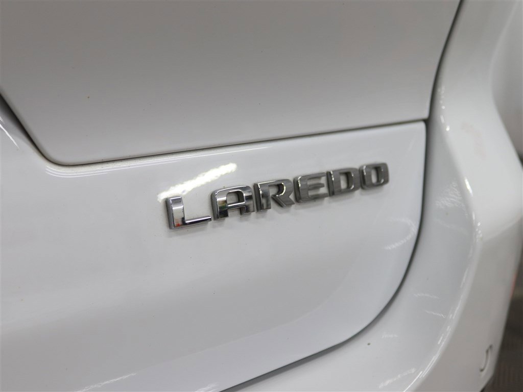 Used 2022 Jeep Grand Cherokee L Laredo w/ Luxury Tech Group I AWD/4WD image 9
