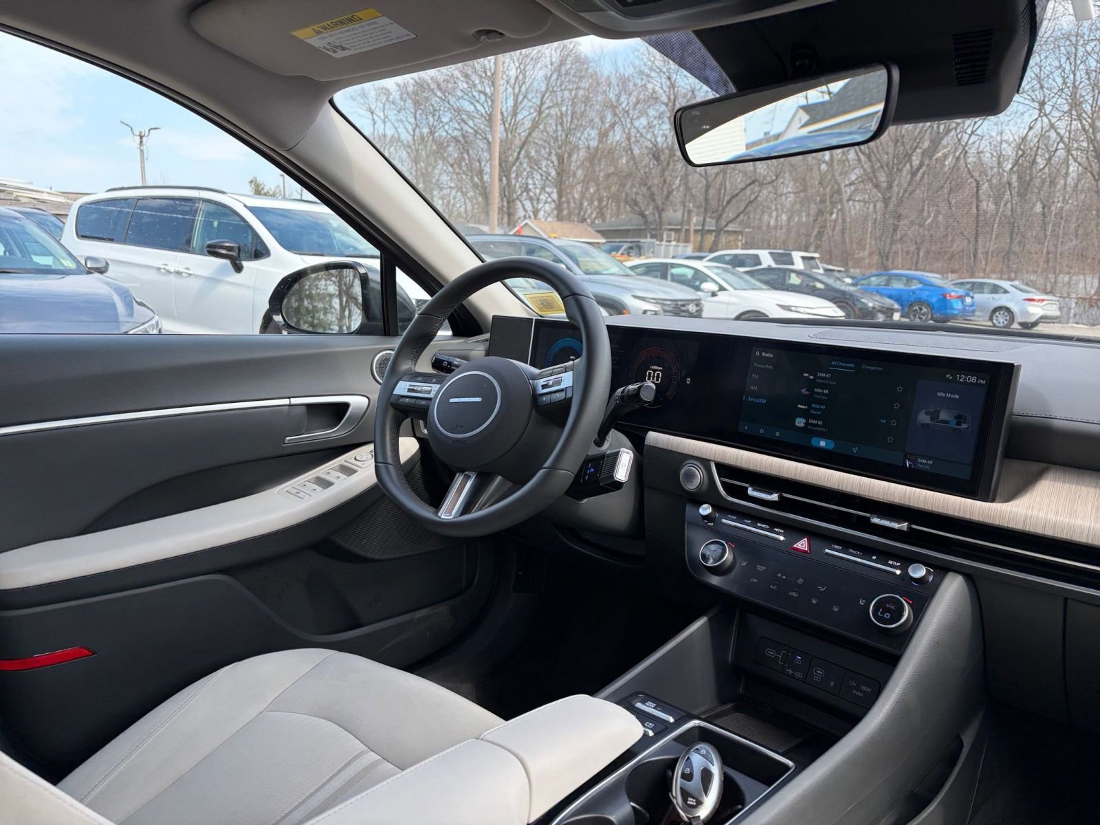 Used 2025 Hyundai Sonata SEL FWD image 34