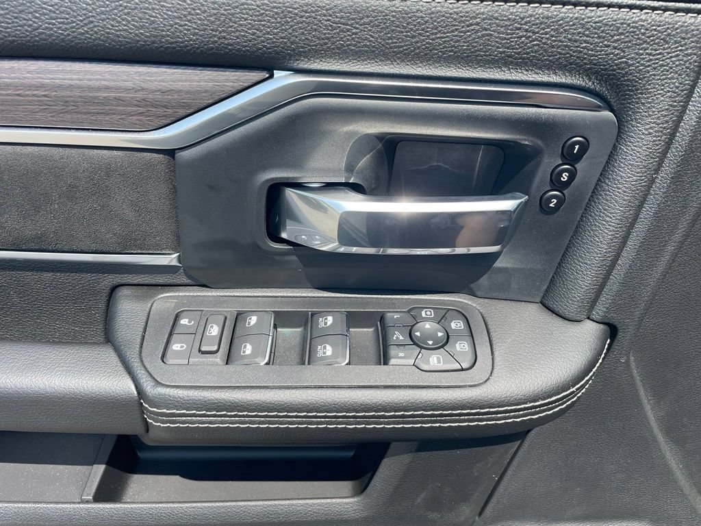 New 2026 RAM 2500 Laramie AWD/4WD image 28